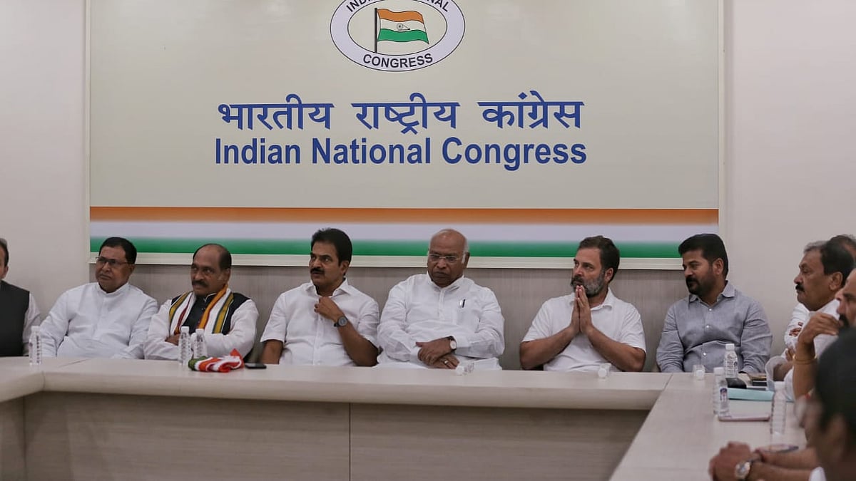 AICC meet with ex-BRS members (photo: Vipin/National Herald)