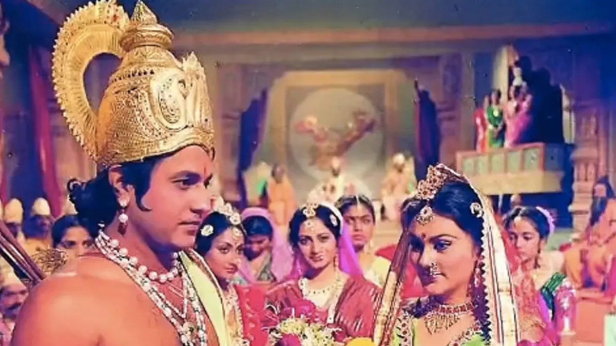 Adipurush has been compared to Ramayan by audience (Photo: Twitter/ @MayurBansode94)