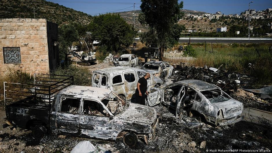 Violence continues in Gaza, West Bank amid ongoing Israeli raids and settler attacks