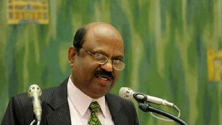 Pro-TMC academics stage protest against WB governor near Raj Bhavan