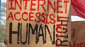 Manipur HC asks state govt to find ways to restore mobile internet