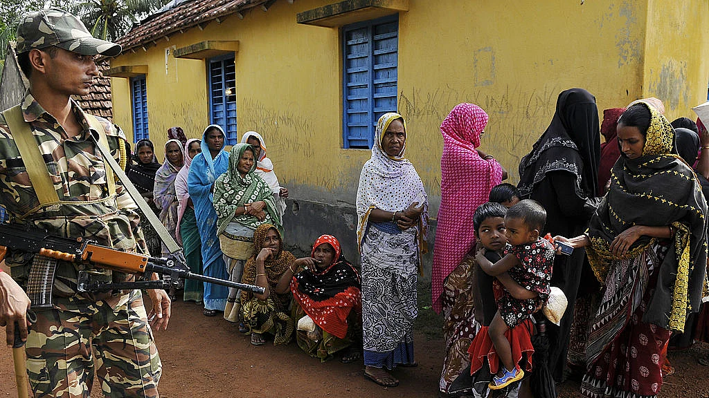 Panchayat polls in West Bengal (photo courtesy: Getty)