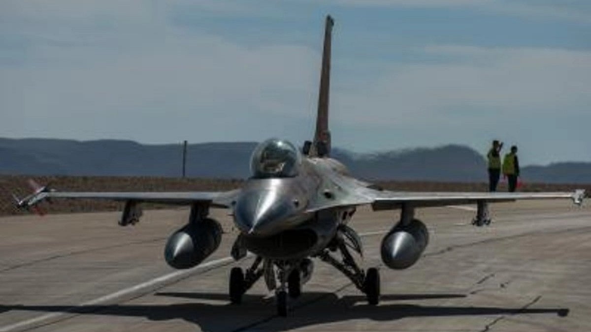 US F-16 fighter jet (photo: IANS)