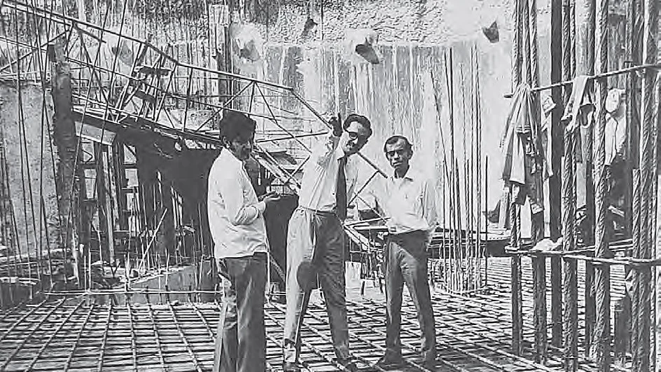 Chandrakant Patel (extreme right), with team members on the construction site of the Bombay Stock Exchange, 1969. (Photos: 4th Dimension Architecture, Chandrakant Patel)