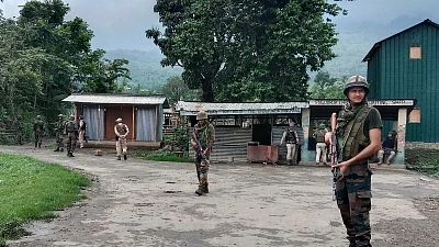 Soldiers in Manipur (Photo courtesy: IANS)
