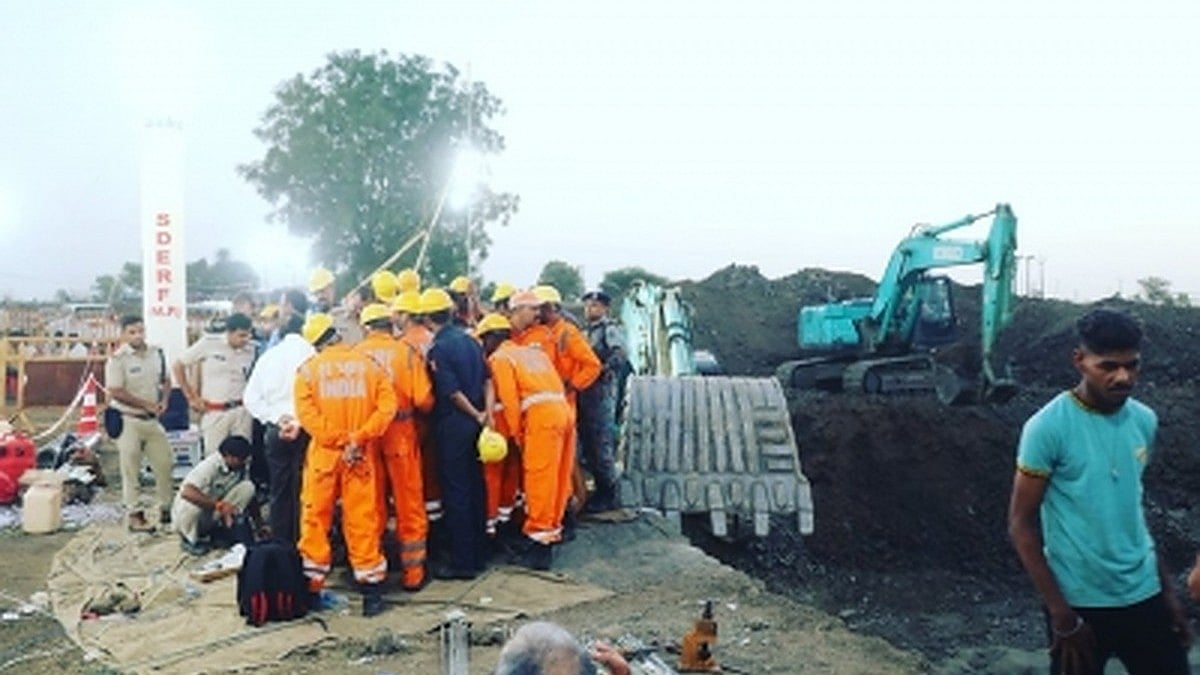Rescue operations continue for 2nd day to save girl stuck in borewell in MP's Sehore