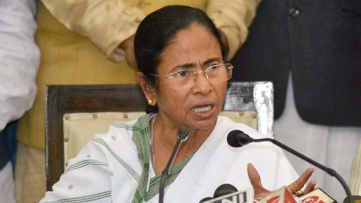 Mamata blames oppn for violence in panchayat poll nomination