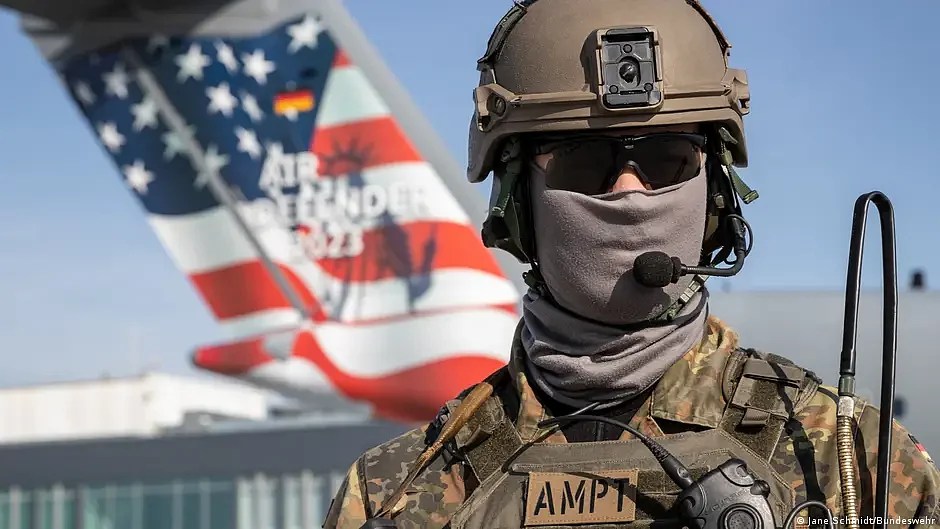 A NATO soldier (photo: DW)