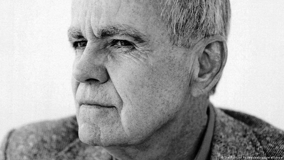 US: Pulitzer Prize-winning novelist Cormac McCarthy dies