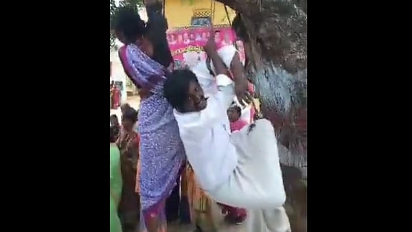 Screengrab of the viral video (Photo courtesy: ANI)