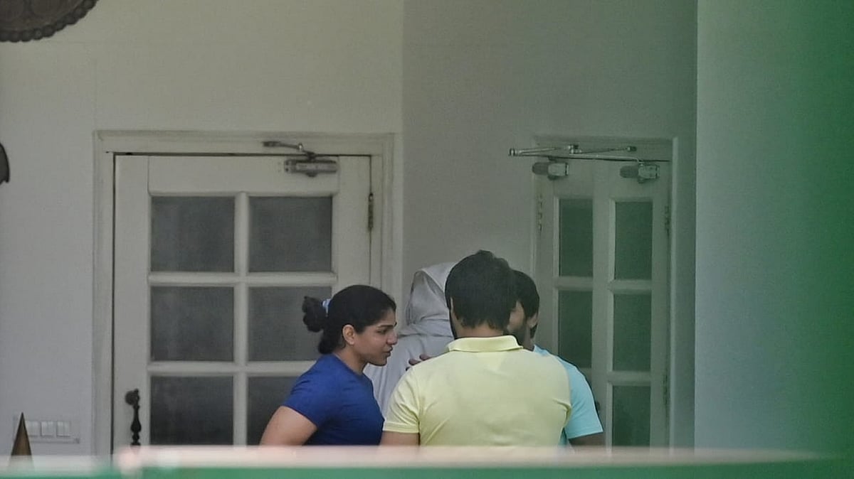Sakshi Malik, Bajrang Punia at  Anurag Thakur's residence in New Delhi (photo: Vipin/National Herald)