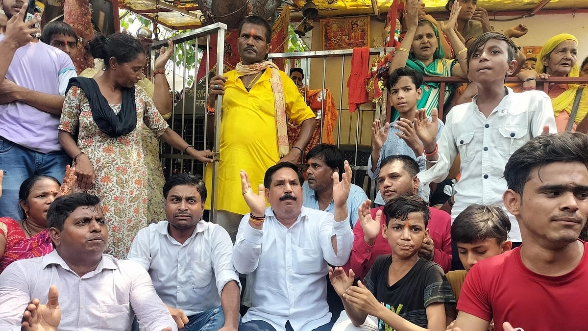 Mandawali: Grille removal near Delhi temple triggers protests, political backlash