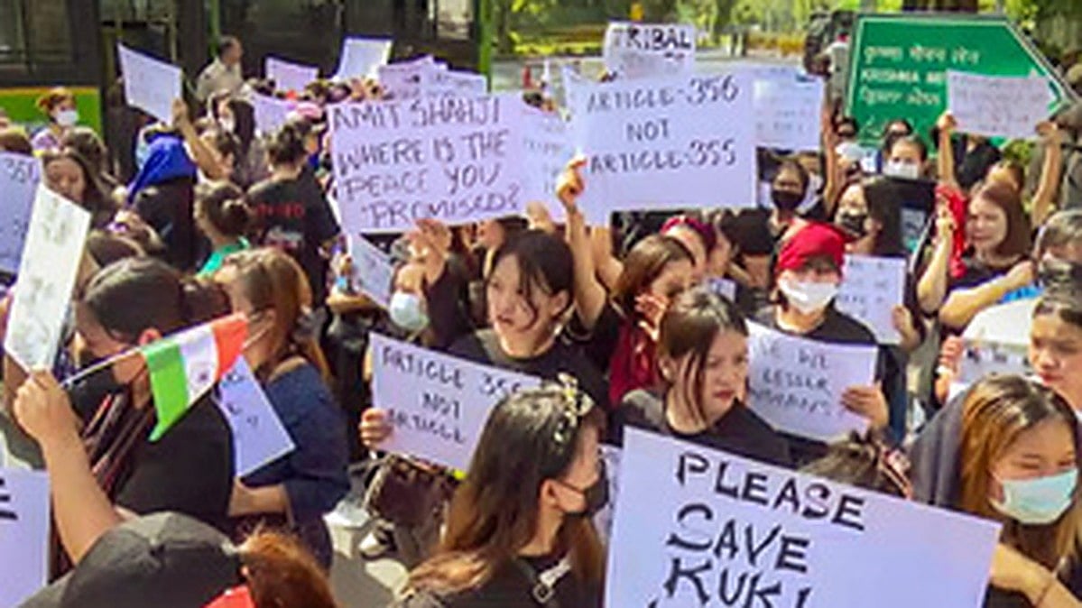 Manipur's Kuki community protests against the withdrawal of FMR on the Myanmar border