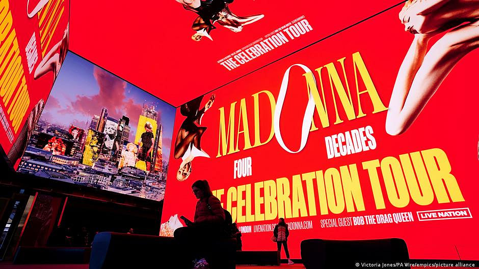 Madonna postpones tour due to 'serious infection'