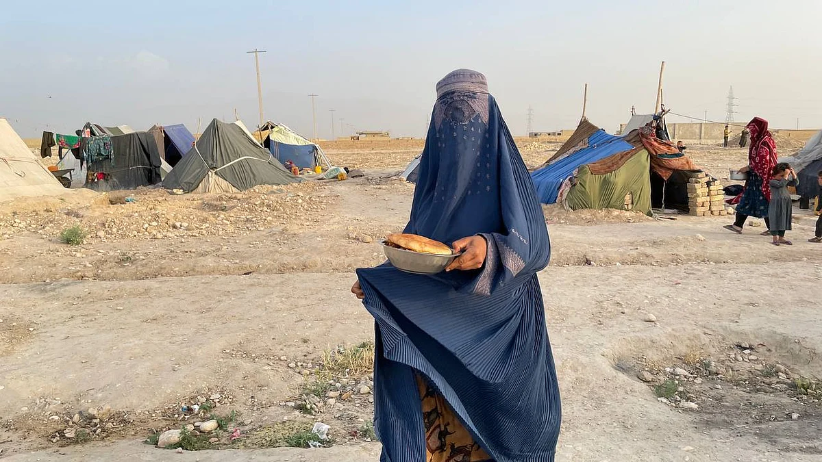 A woman wears burqa in Kabul, Afghanistan (Photo: Getty Images)