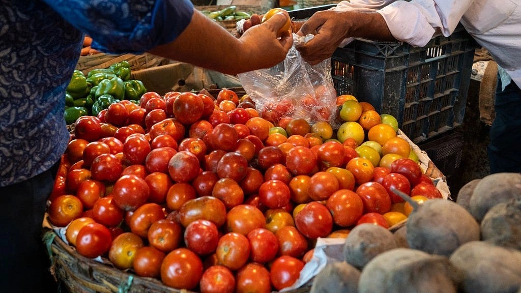 Rain in Andhra, K'taka: Tomato price touches Rs 170/kg in Chennai