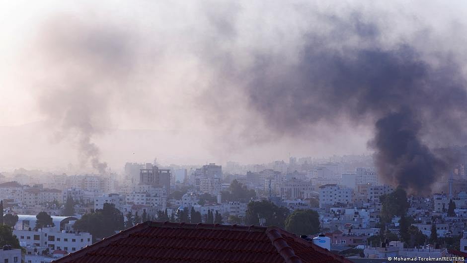 Israeli army strikes West Bank city of Jenin