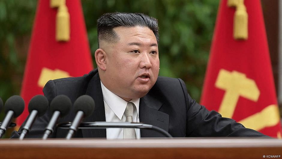 North Korea threatens to shoot US alleged spy planes