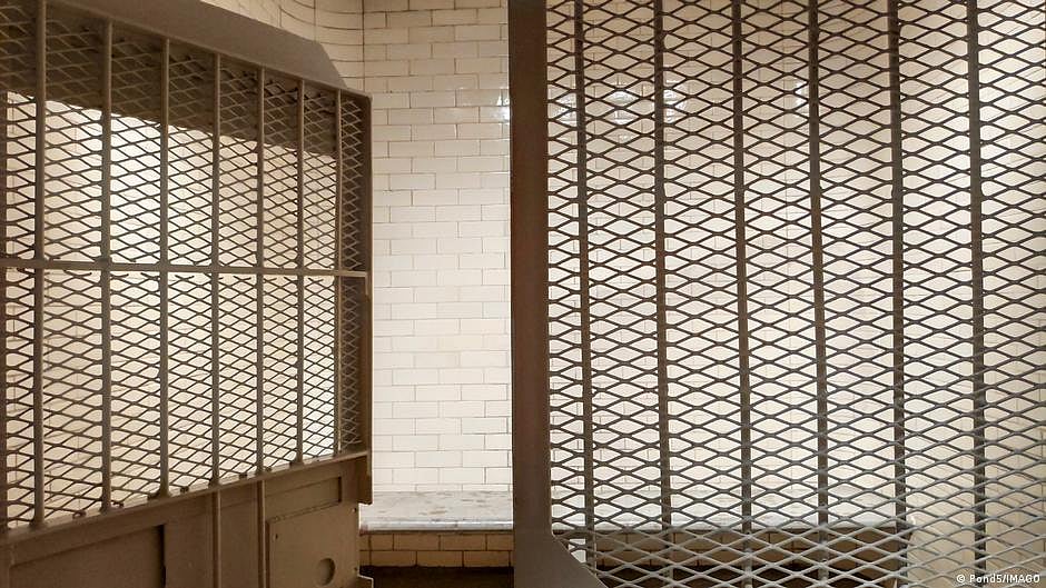 Singapore executes woman for first time in almost 20 years