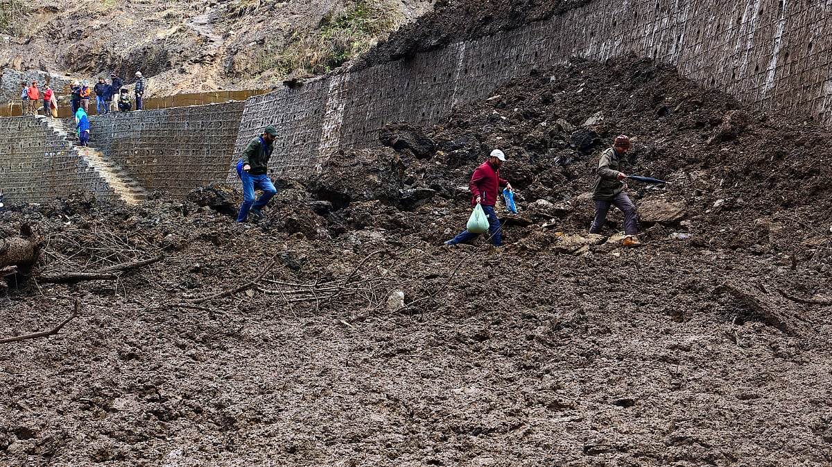 Landslides threaten highway connecting 4 NE states to rest of India