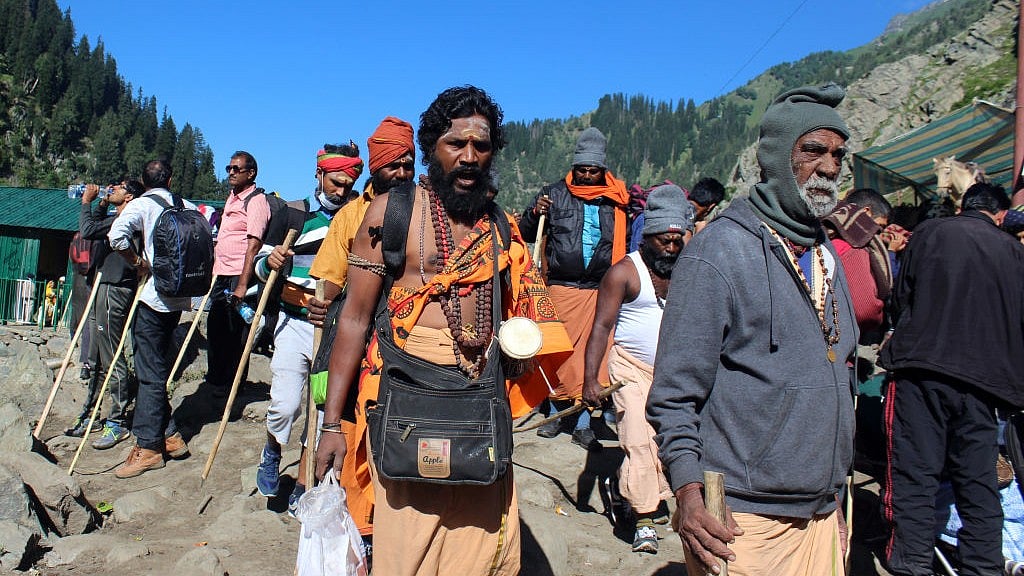 Amarnath yatra resumes from J-K's Panjtarni, Sheshnag base camps after three days