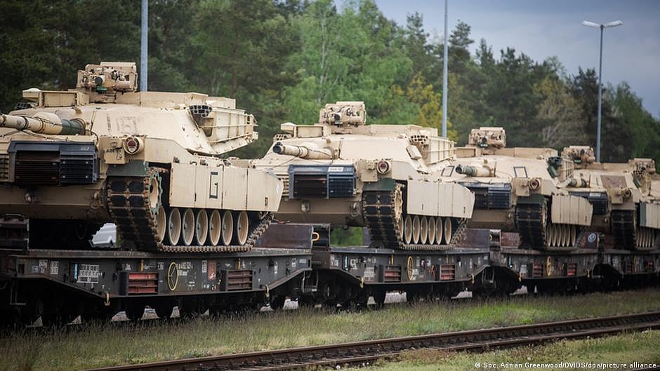 Ukraine updates: Kyiv seeks US security pledges