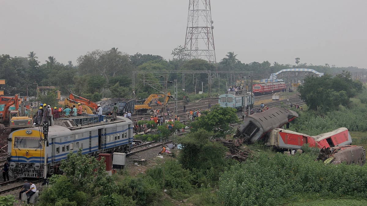 Goods train derails in MP's Narsinghpur district; no casualty, rail traffic restored after 10 hours