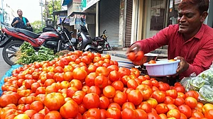 November inflation hits 5.55%, driven by vegetables and base effect, in a 3-month high
