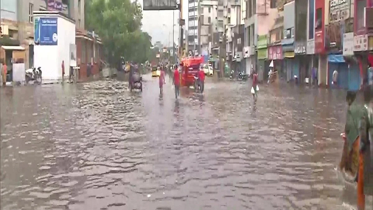 Representative image of heavy rains (Photo courtesy: ANI/Twitter)