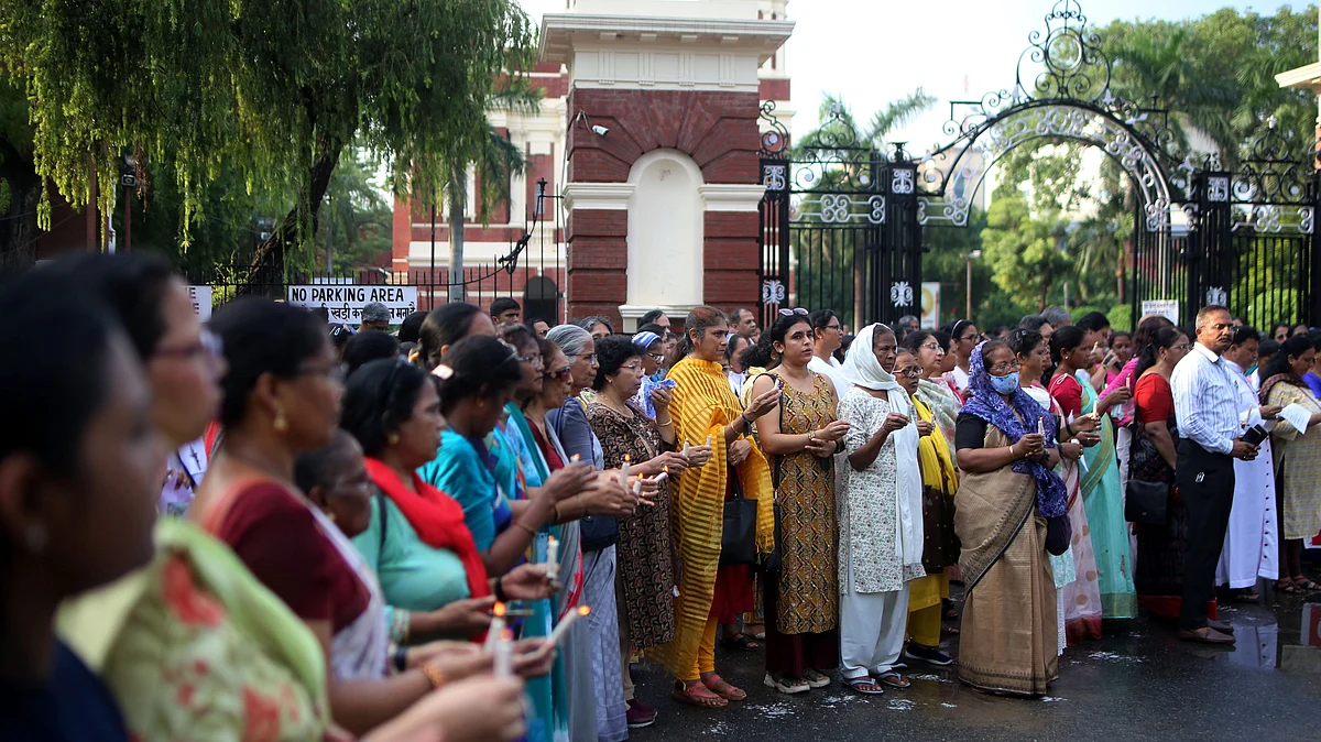 Bishops visit Manipur, appeal for peace & reinforcement of constitutional values