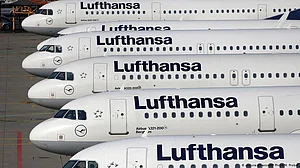 Labour court asks Lufthansa to reinstate 17 cabin crew members