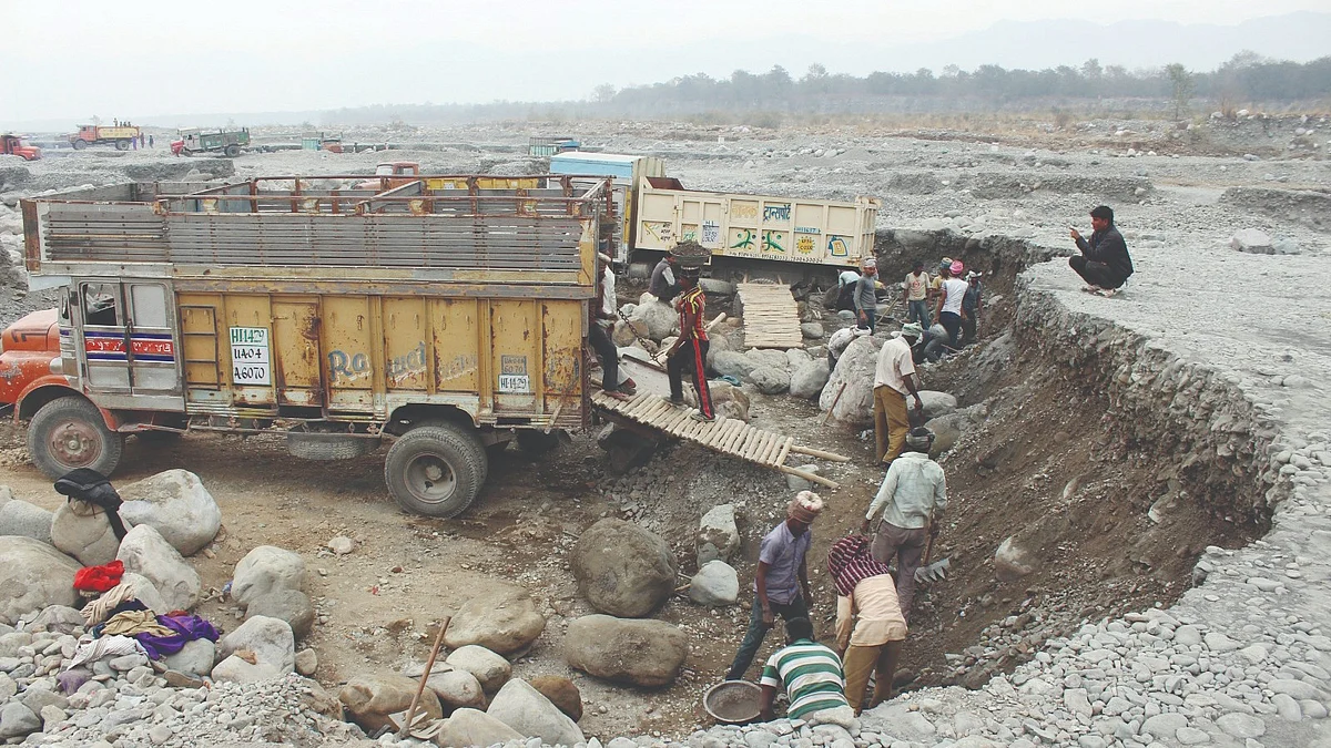 Uttarakhand: The crores in the river