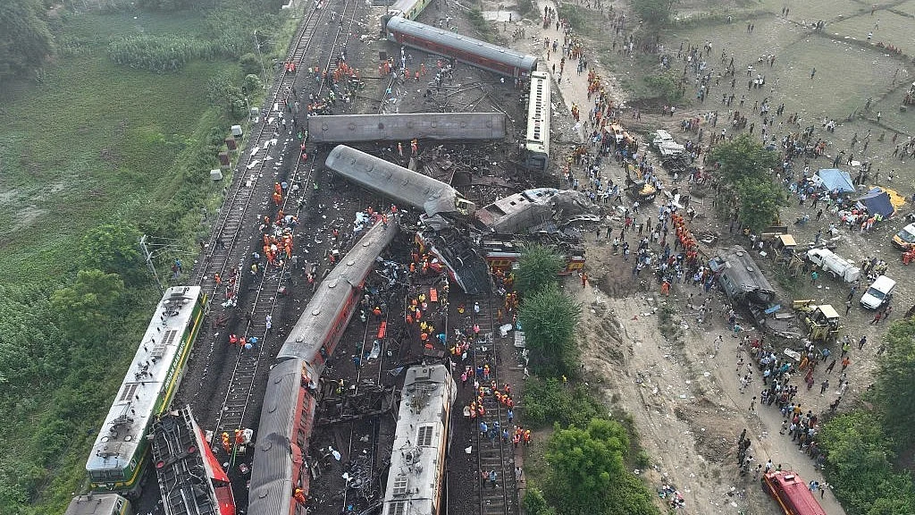 An arial view as the rescue force continue work at the accident site in Balasore, Odisha (photo: Getty Images)