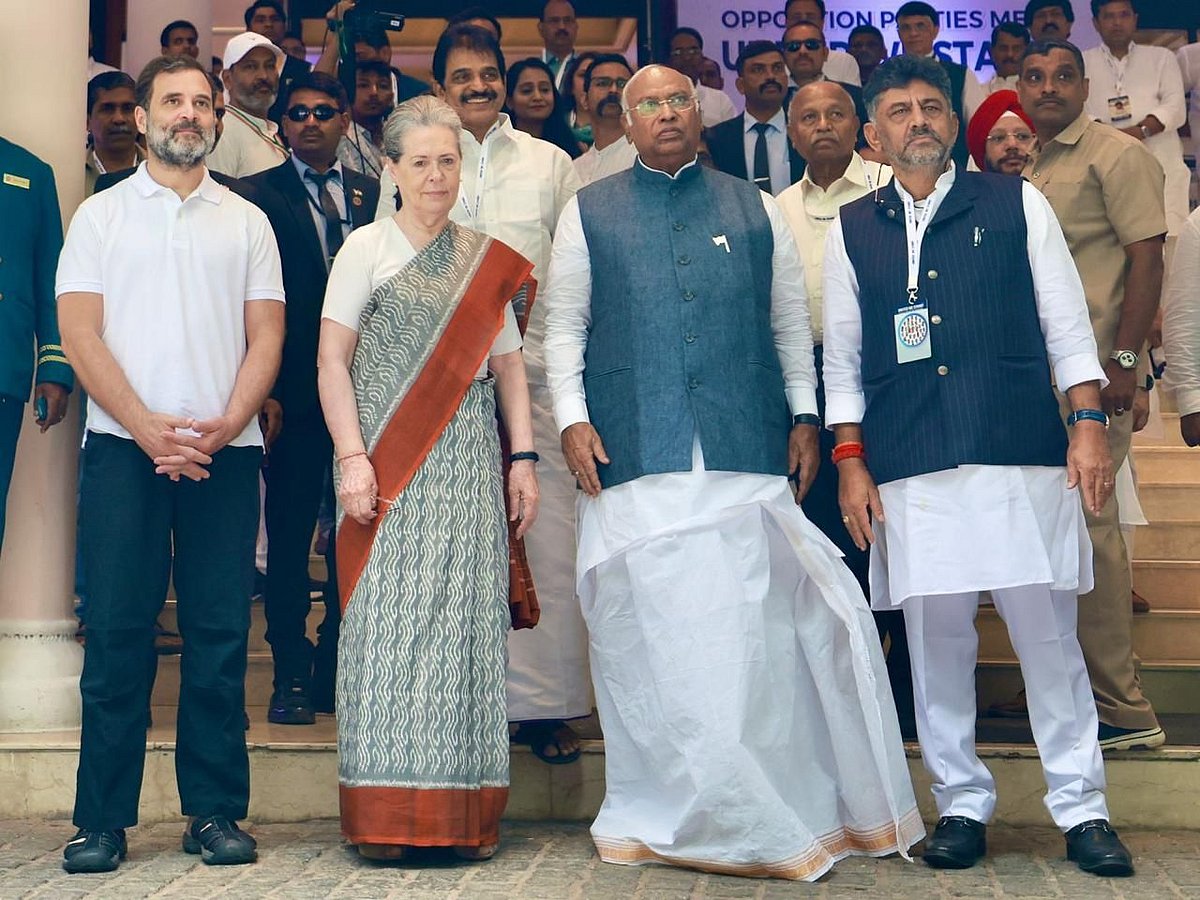 Congress leaders at the Opposition meet in Bengaluru (Photo: Congress)
