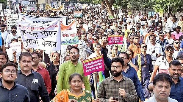 Representative image of a rally organised by government employees (Photo: NH File Photo)