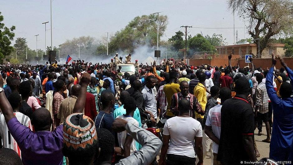 Niger coup: Burkina Faso, Mali warn against intervention