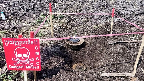 Over 2,000 war-era explosives found buried in Cambodia school (photo: IANS)