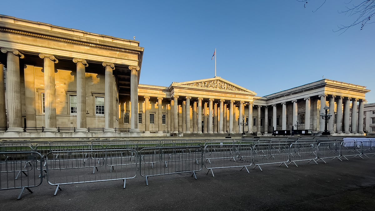 British Museum in London sacks staffer after precious historic treasures stolen