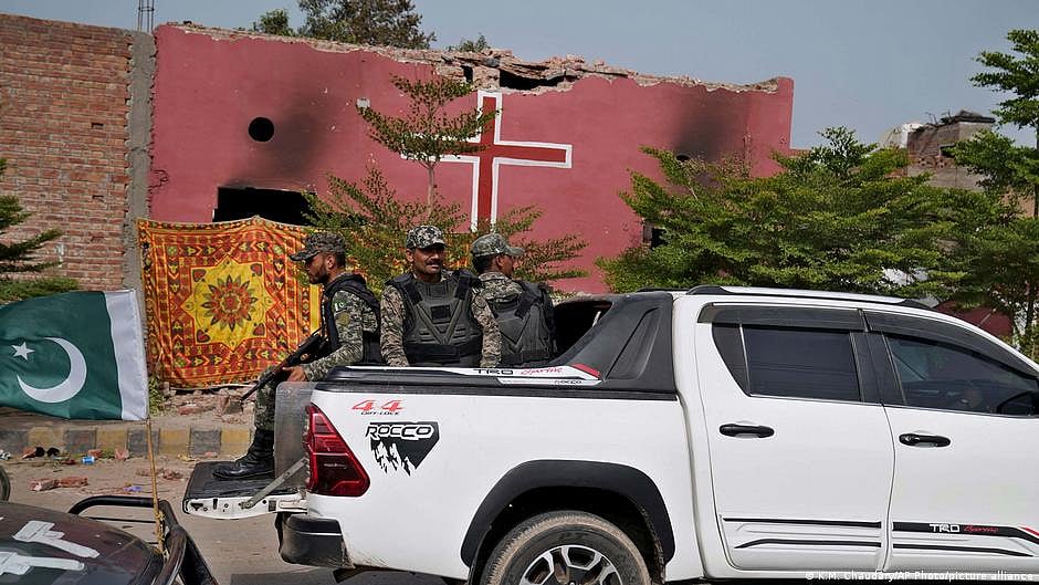 Pakistan troops quell riots amid claims of Quran desecration