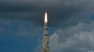 Chandrayaan-3 completes last Moon-bound manouevre, gears up for lander module separation