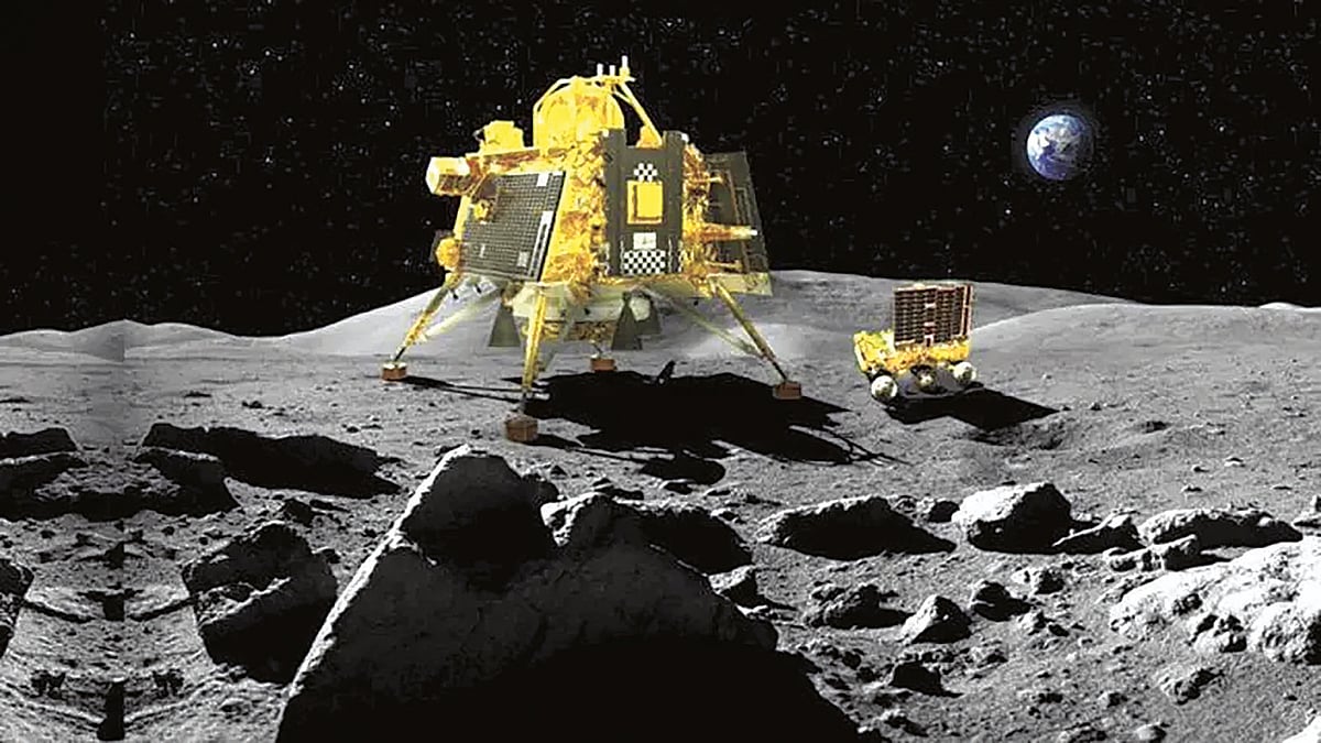 Moon lander 'Vikram' and rover Pragyan on the moon's surface, digitally enhanced (photo: ISRO)
