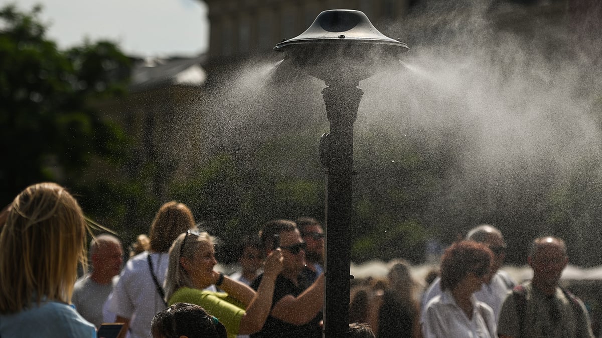 UN warns of 'climate breakdown' after northern hemisphere's hottest summer 