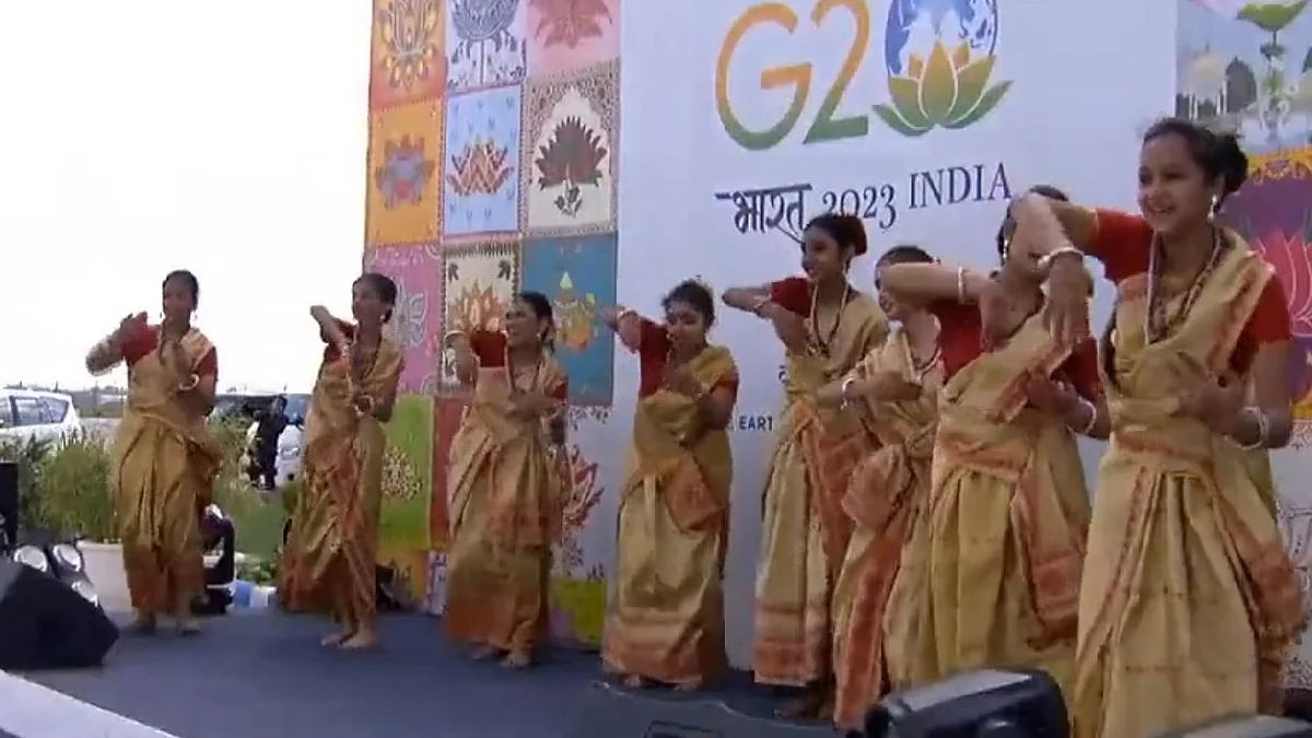 Screen grab from a video of a Bihu performance in honour of UK PM Rishi Sunak (video courtesy: PIB)