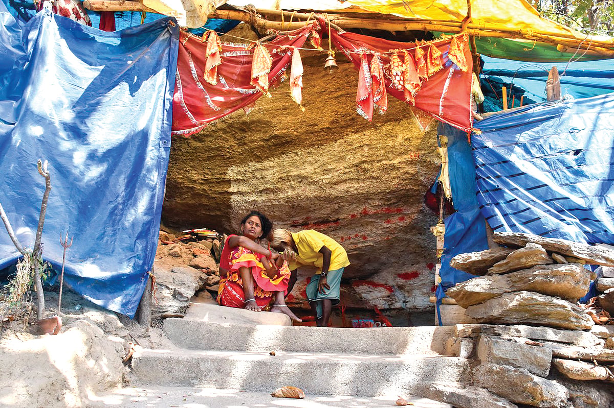 ‘Chand gufa’, one of the caves where the Adivasis have been worshipping nature for centuries. (Photo: Jacinta Kerketta)