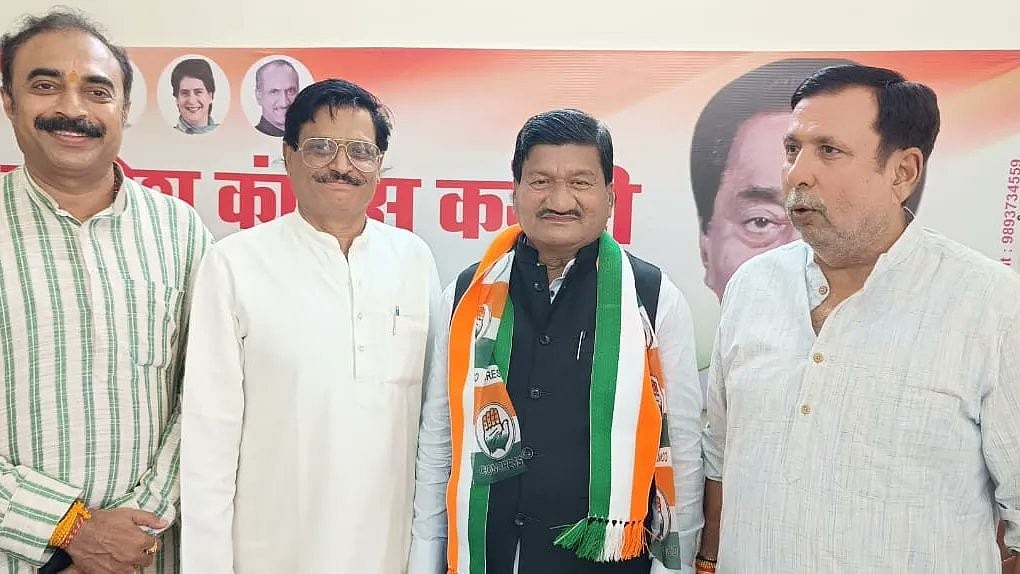 Madhya Pradesh polls: A sarpanch & an ex-MP quit BJP to join Congress