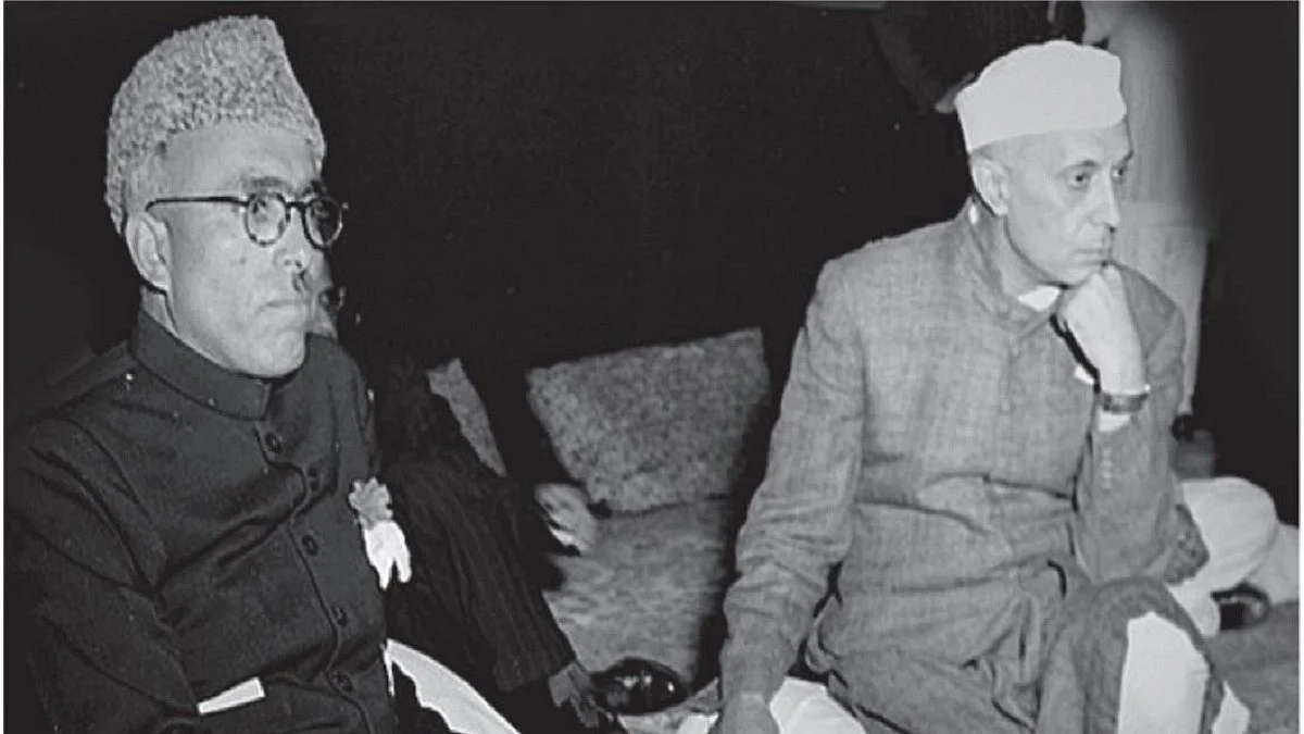 Sheikh Abdullah with Pandit Jawaharlal Nehru (photo: National Herald archives)