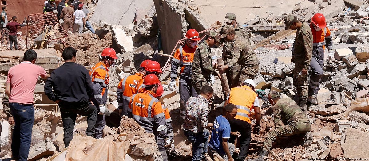 Following the earthquake, Morocco has mobilized the military and reinforced various search-and-rescue teams. The city of
Talat N'Yaaqoub suffered significant impact, with all its buildings collapsing. (photo: DW)