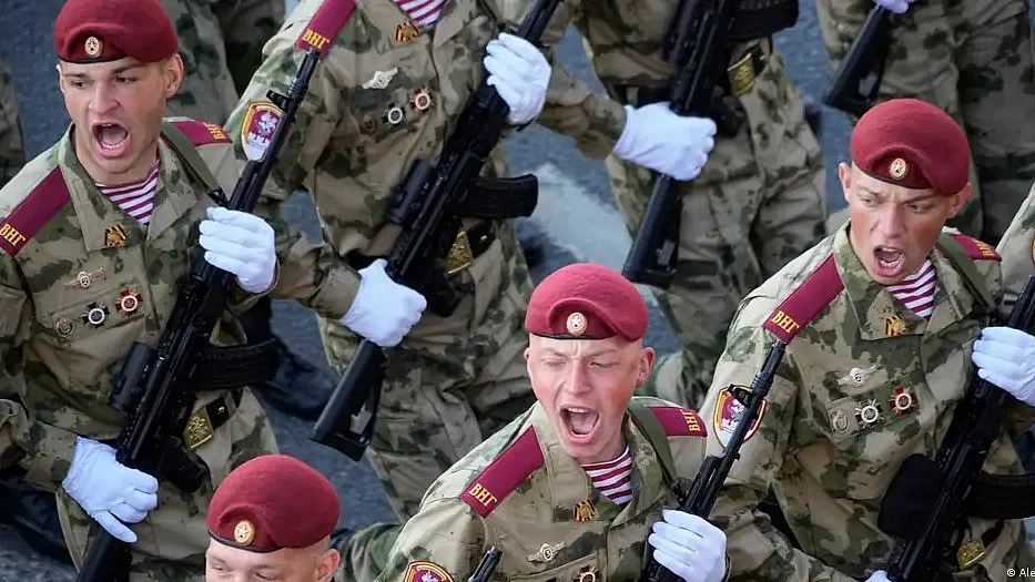 Hundreds of Russian soldiers have deserted since the full-scale invasion of Ukraine in February 2022 (Photo: Alexander Zemlianichenko/AP)
