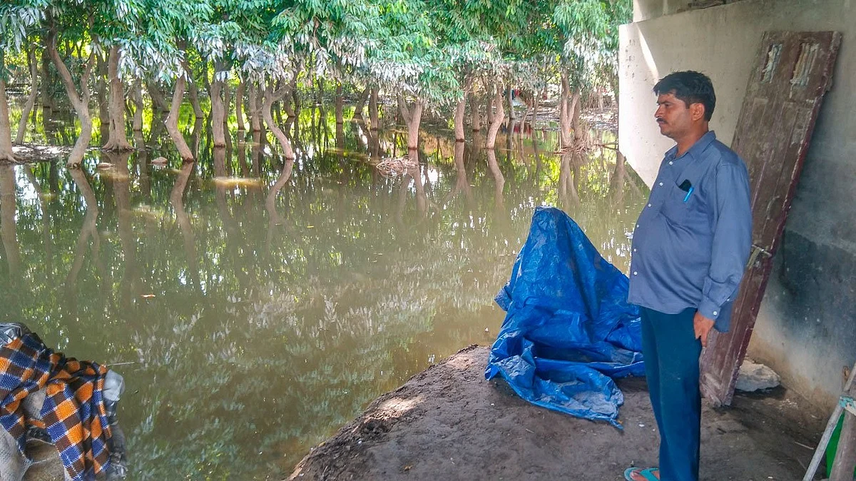 The Delhi government has asked its displaced residents, who lost homes and livelihoods in the recent Yamuna floods, to ‘not be seen’ during the G20 summit (photo: Shalini Singh for PARI)