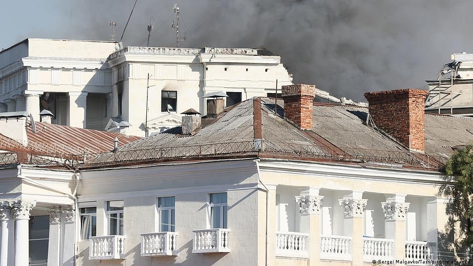 The historic headquarters building is reported to have been damaged beyond repair (photo: DW)